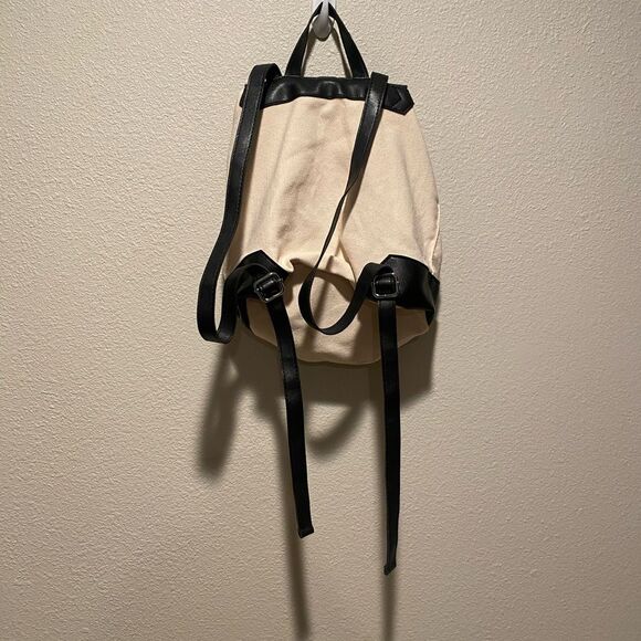 Deux Lux Faux Leather Backpack Bag cream and black - Picture 5 of 12